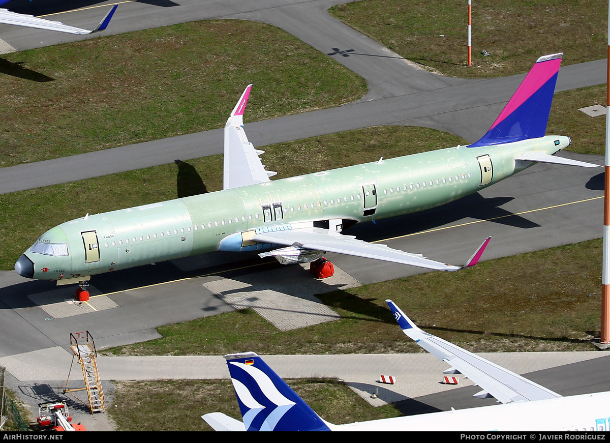 Aircraft Photo of D-AZYB | Airbus A321-271NX | Wizz Air | AirHistory.net #463040