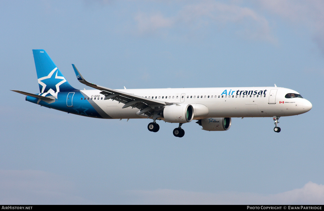 Aircraft Photo of C-GOIO | Airbus A321-271NX | Air Transat | AirHistory.net #463073