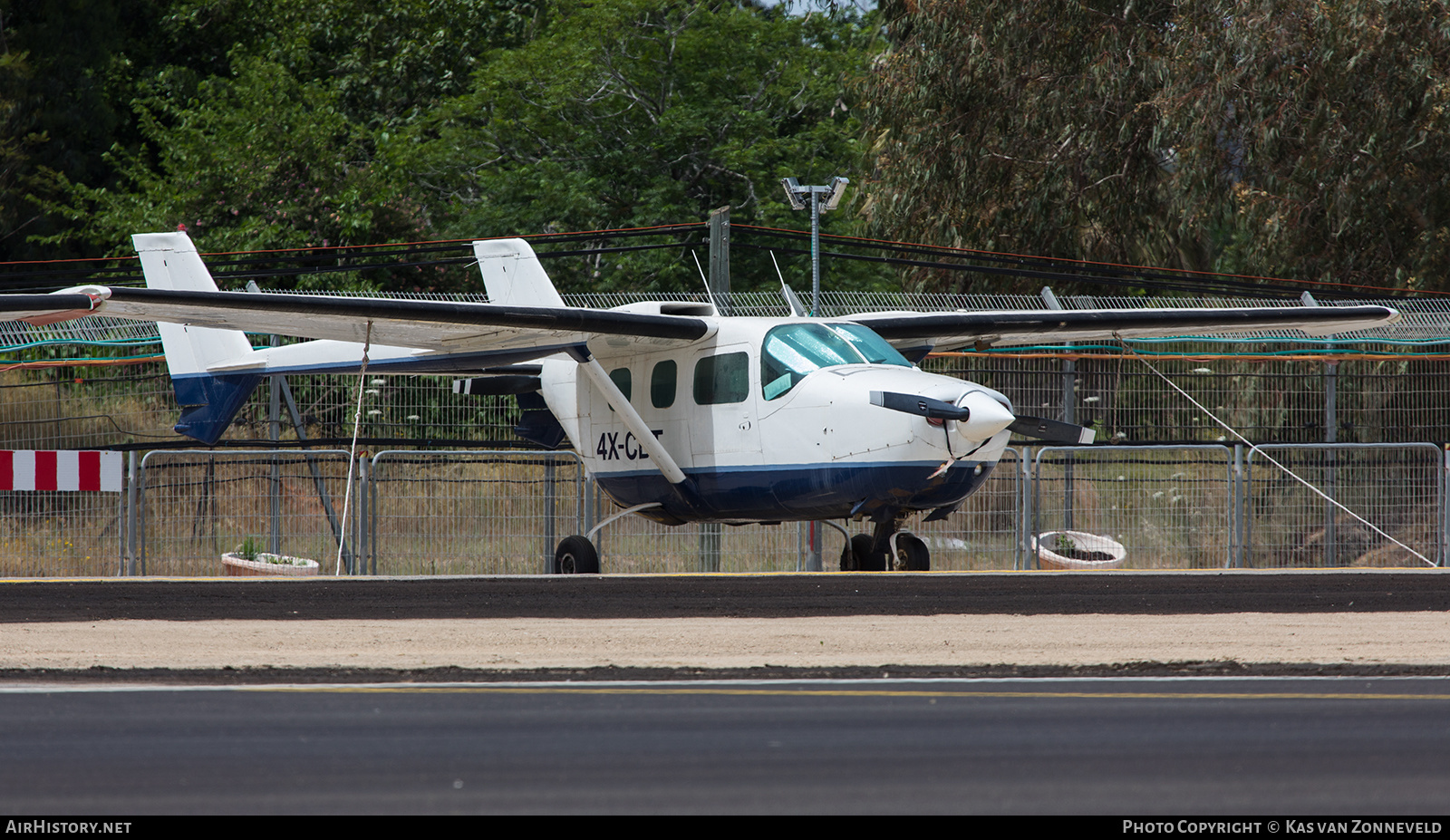 Aircraft Photo of 4X-CBT | Cessna 337G Skymaster | AirHistory.net #463086