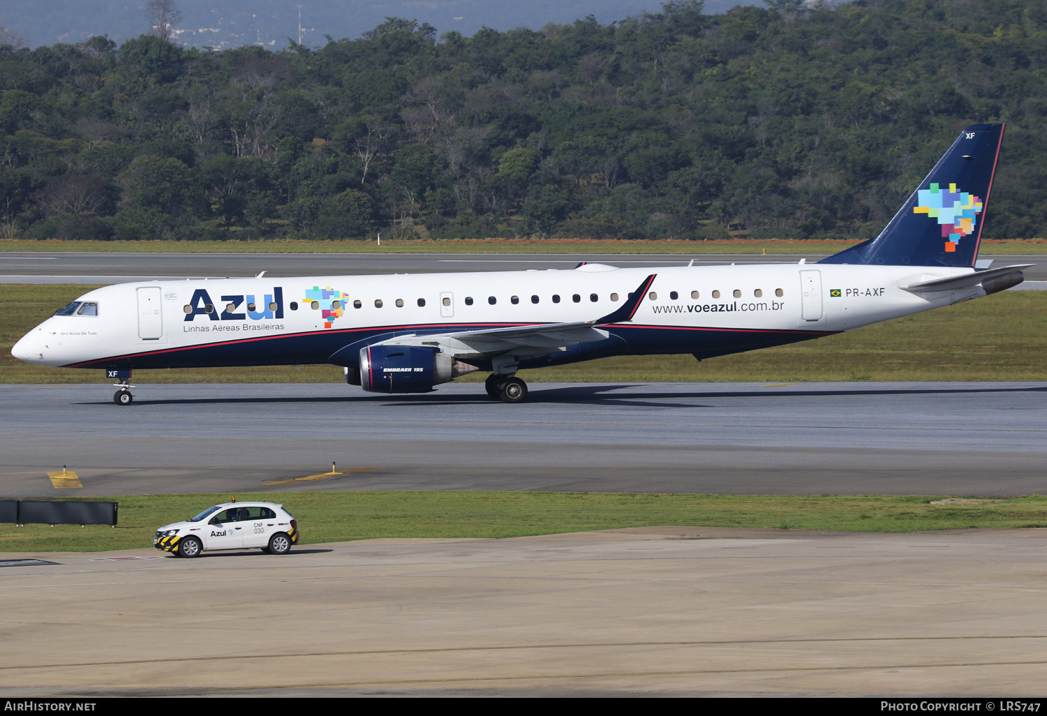 Aircraft Photo of PR-AXF | Embraer 195AR (ERJ-190-200IGW) | Azul Linhas Aéreas Brasileiras | AirHistory.net #463100