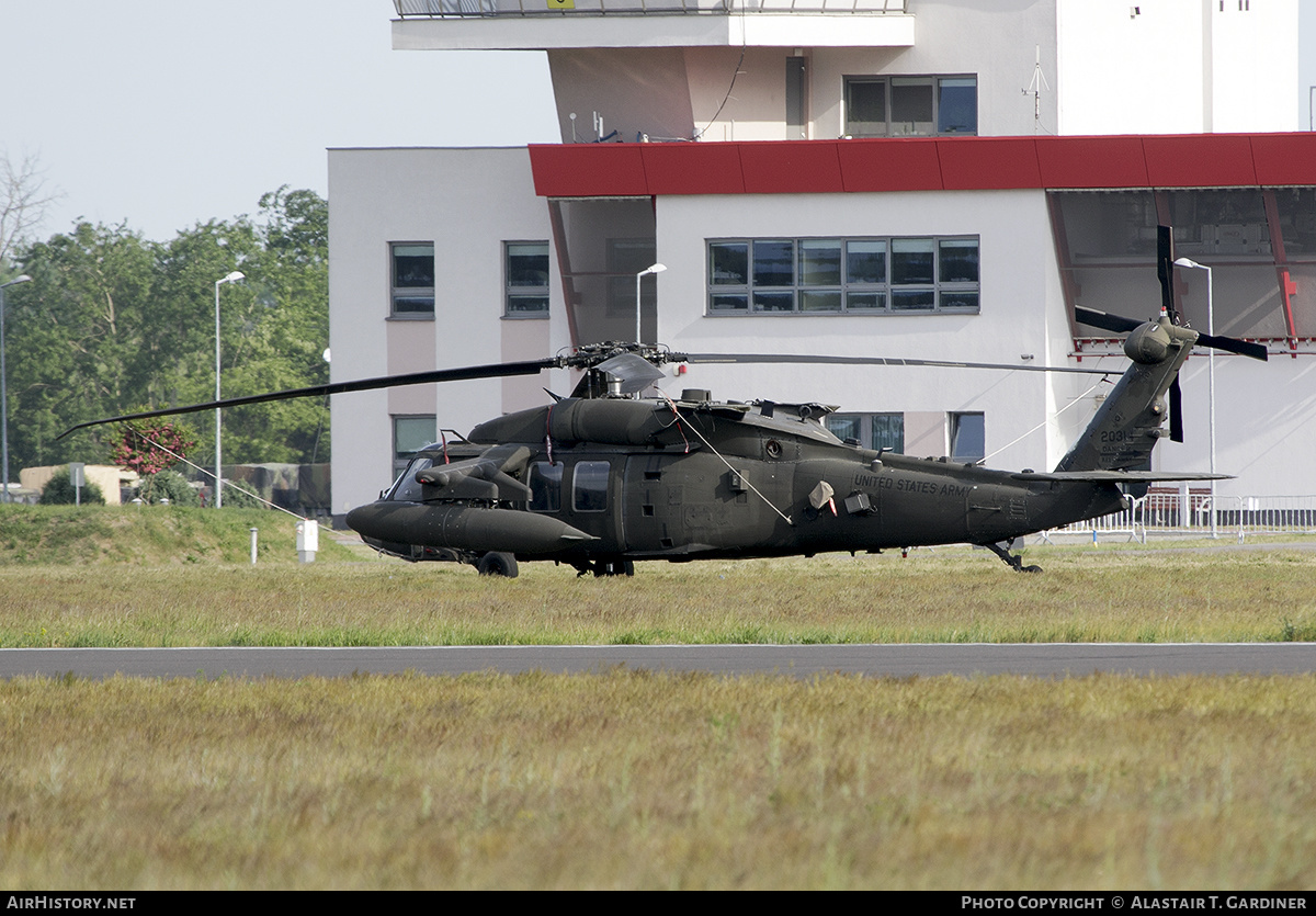 Aircraft Photo of 10-20314 / 20314 | Sikorsky UH-60M Black Hawk (S-70A) | USA - Army | AirHistory.net #463182