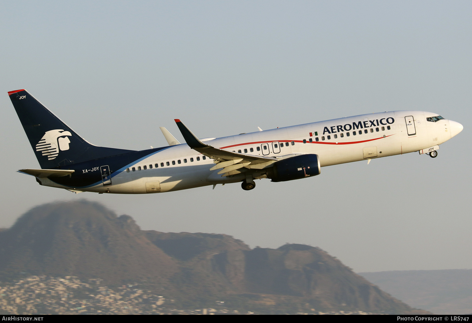 Aircraft Photo of XA-JOY | Boeing 737-852 | AeroMéxico | AirHistory.net #463262