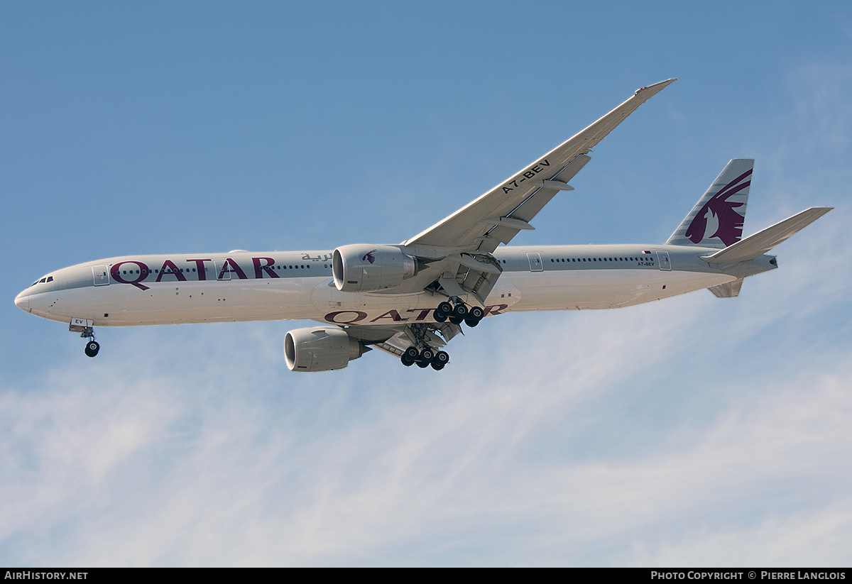 Aircraft Photo of A7-BEV | Boeing 777-300/ER | Qatar Airways | AirHistory.net #463447
