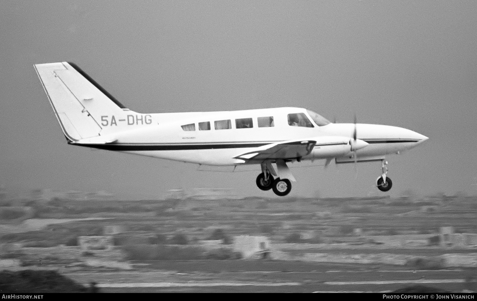Aircraft Photo of 5A-DHG | Cessna 402C Businessliner | AirHistory.net #463534