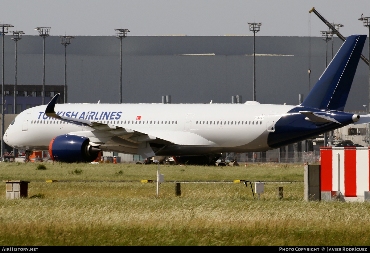 Aircraft Photo of F-WZNJ / TC-LGI | Airbus A350-941 | Turkish Airlines | AirHistory.net #463614