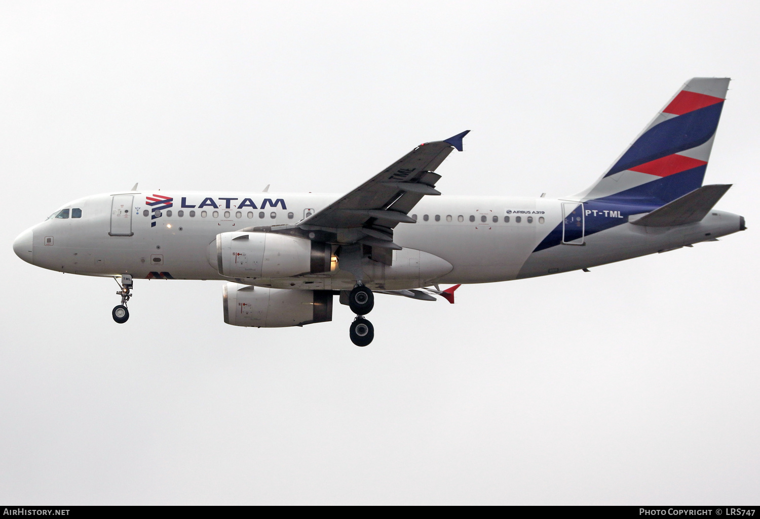 Aircraft Photo of PT-TML | Airbus A319-132 | LATAM Airlines | AirHistory.net #463642