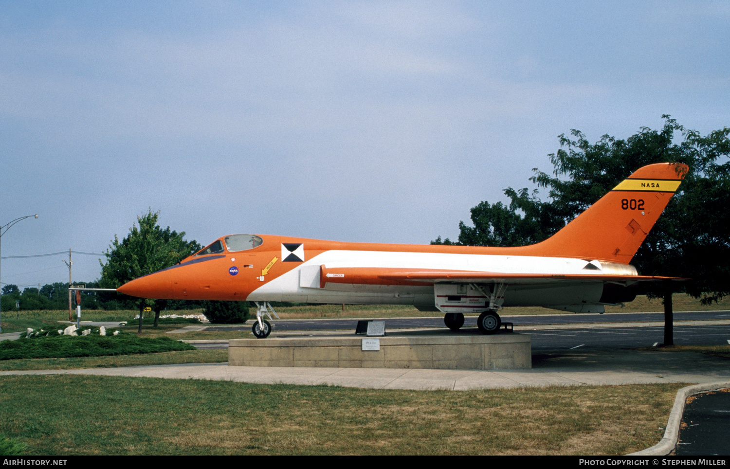 Aircraft Photo of NASA 802 / 139208 | Douglas F5D-1 Skylancer | NASA - National Aeronautics and Space Administration | AirHistory.net #463805