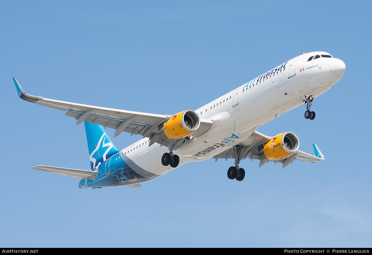 Aircraft Photo of C-GTCY | Airbus A321-211 | Air Transat | AirHistory.net #463922