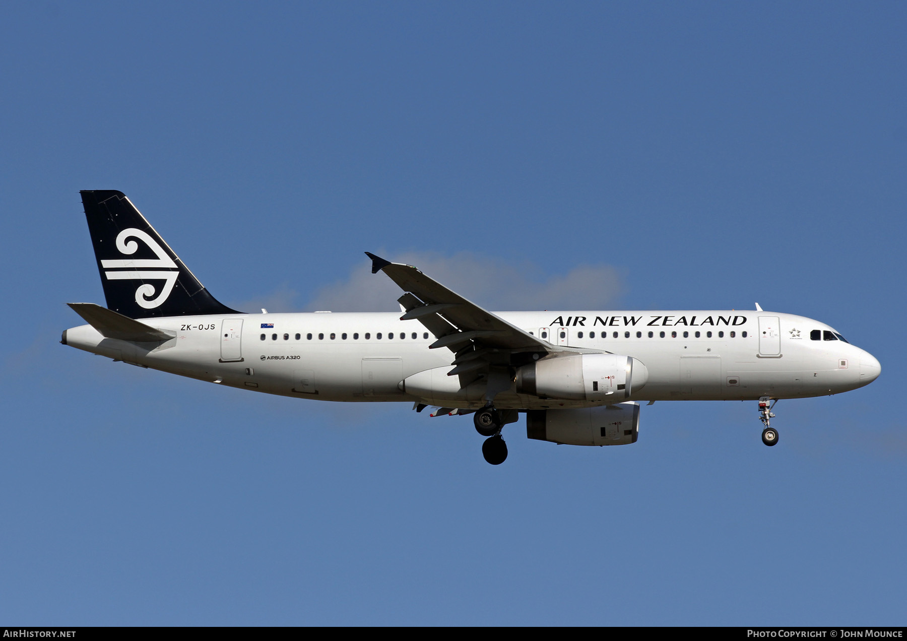 Aircraft Photo of ZK-OJS | Airbus A320-232 | Air New Zealand | AirHistory.net #464099