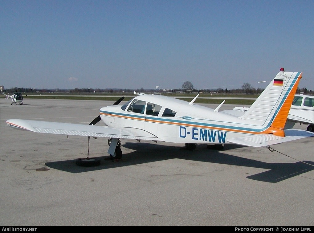 Aircraft Photo of D-EMWW | Piper PA-28R-200 Cherokee Arrow B | AirHistory.net #464192
