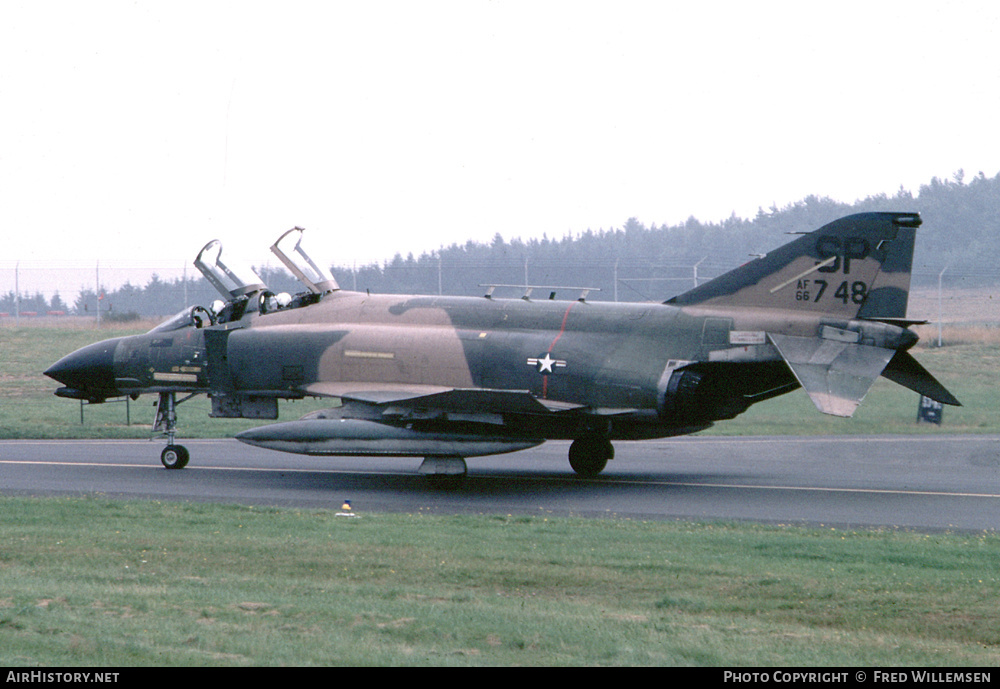 Aircraft Photo of 66-8748 | McDonnell Douglas F-4D Phantom II | USA - Air Force | AirHistory.net #464272