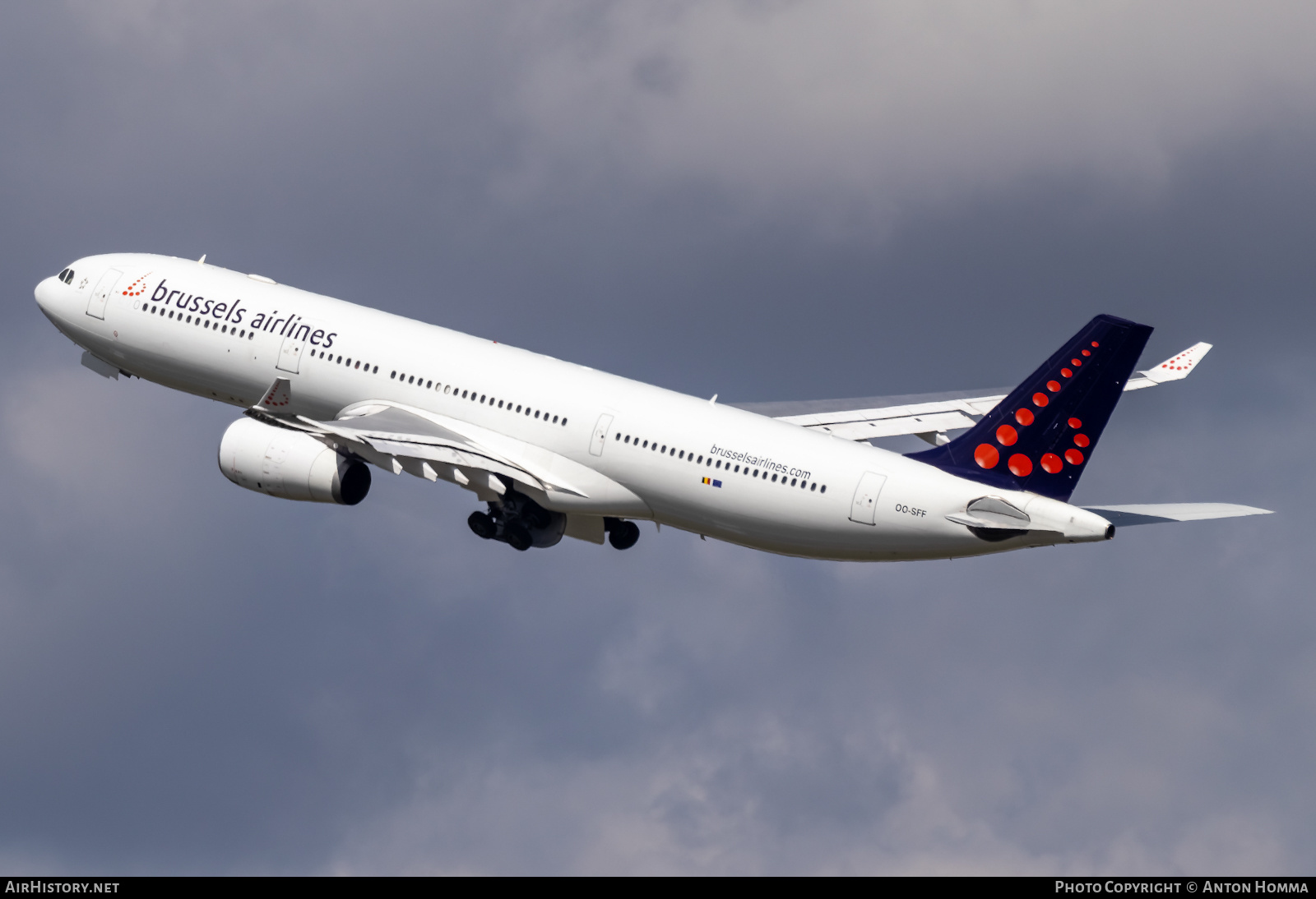 Aircraft Photo of OO-SFF | Airbus A330-343 | Brussels Airlines | AirHistory.net #464459