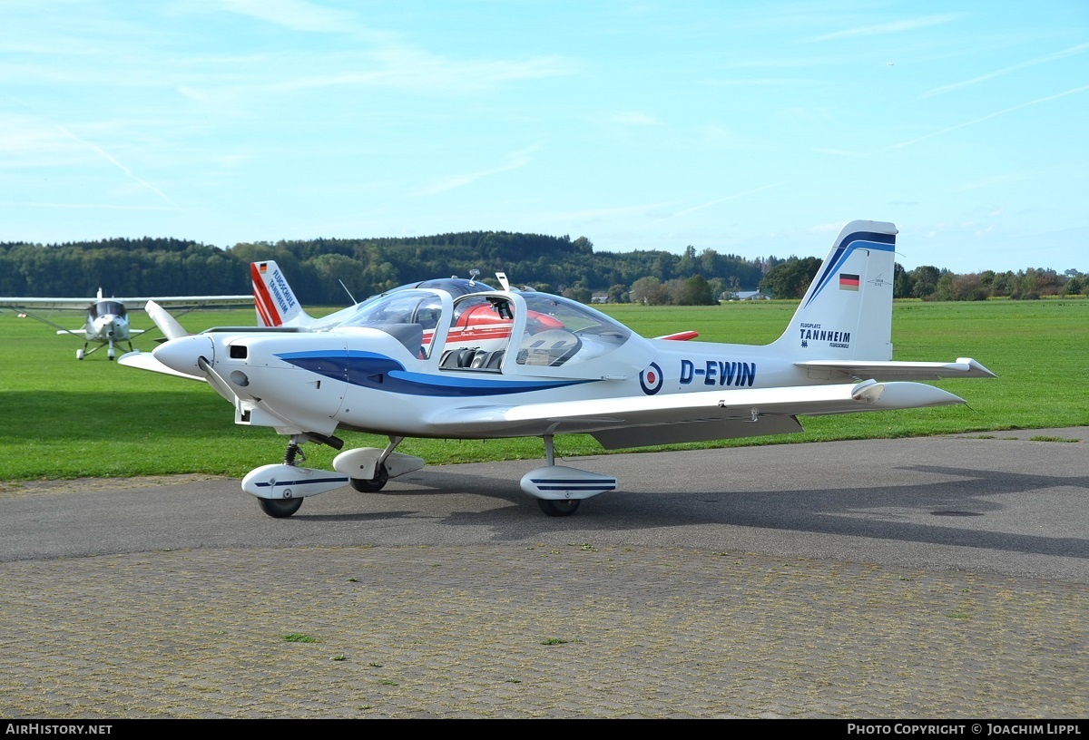 Aircraft Photo of D-EWIN | Grob G-115C | Tannheimer Flieger- und Freizeitzentrum | AirHistory.net #464462