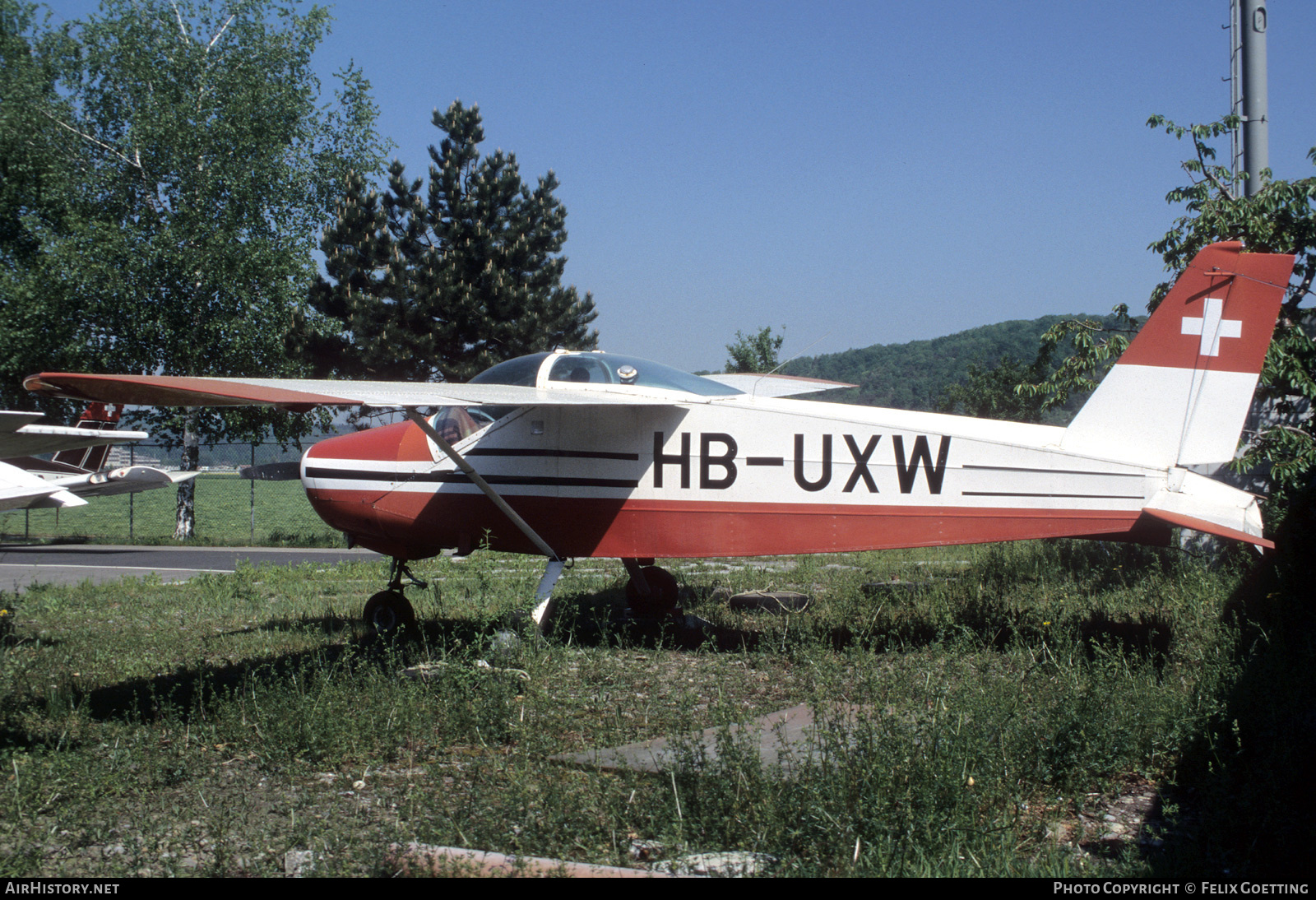 Aircraft Photo of HB-UXW | Bölkow Bo-208C Junior | AirHistory.net #464468