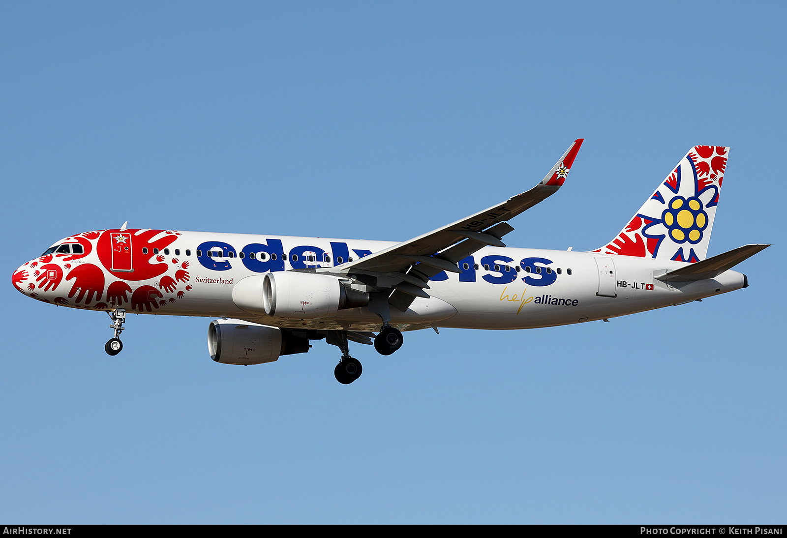 Aircraft Photo of HB-JLT | Airbus A320-214 | Edelweiss Air | AirHistory.net #464505