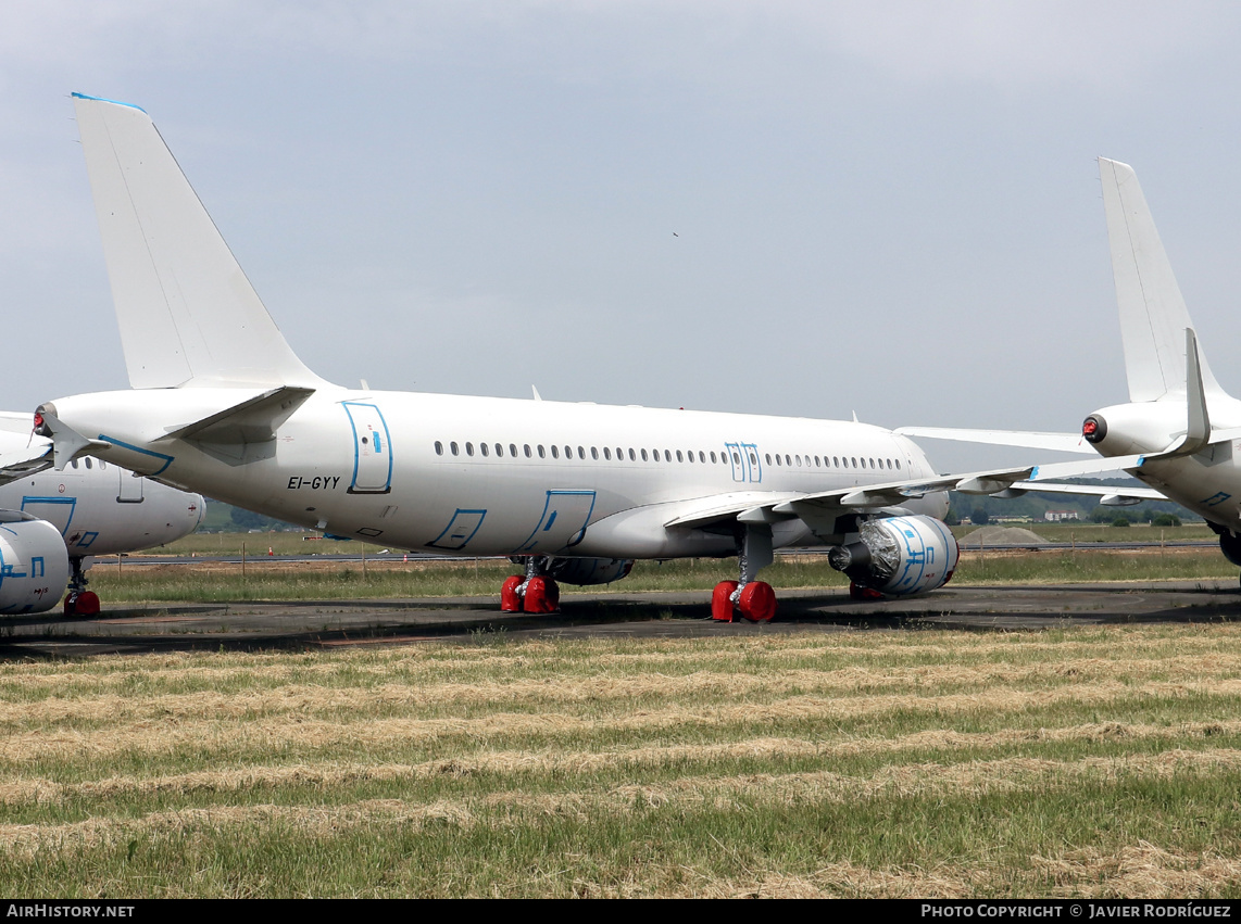 Aircraft Photo of EI-GYY | Airbus A320-214 | AirHistory.net #464536