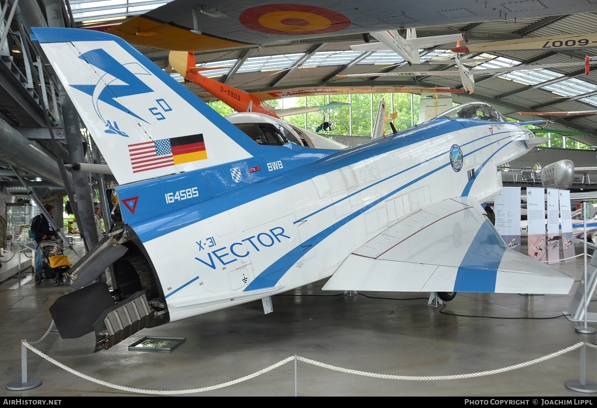 Aircraft Photo of 164585 | Rockwell-MBB X-31A | USA - Navy | AirHistory.net #464586