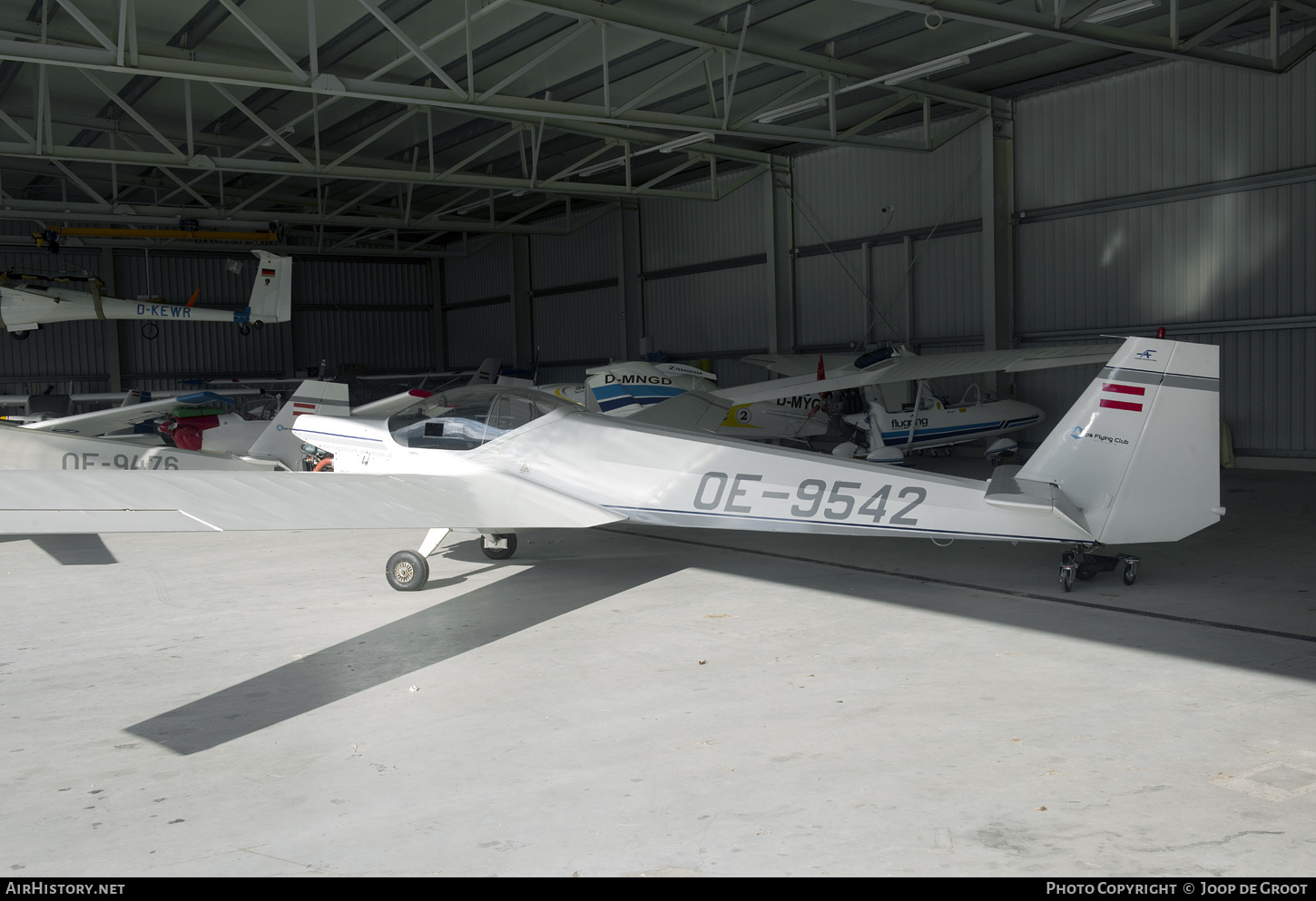 Aircraft Photo of OE-9542 | Scheibe SF-25C/TL Rotax-Falke | Alps Flying Club | AirHistory.net #464599