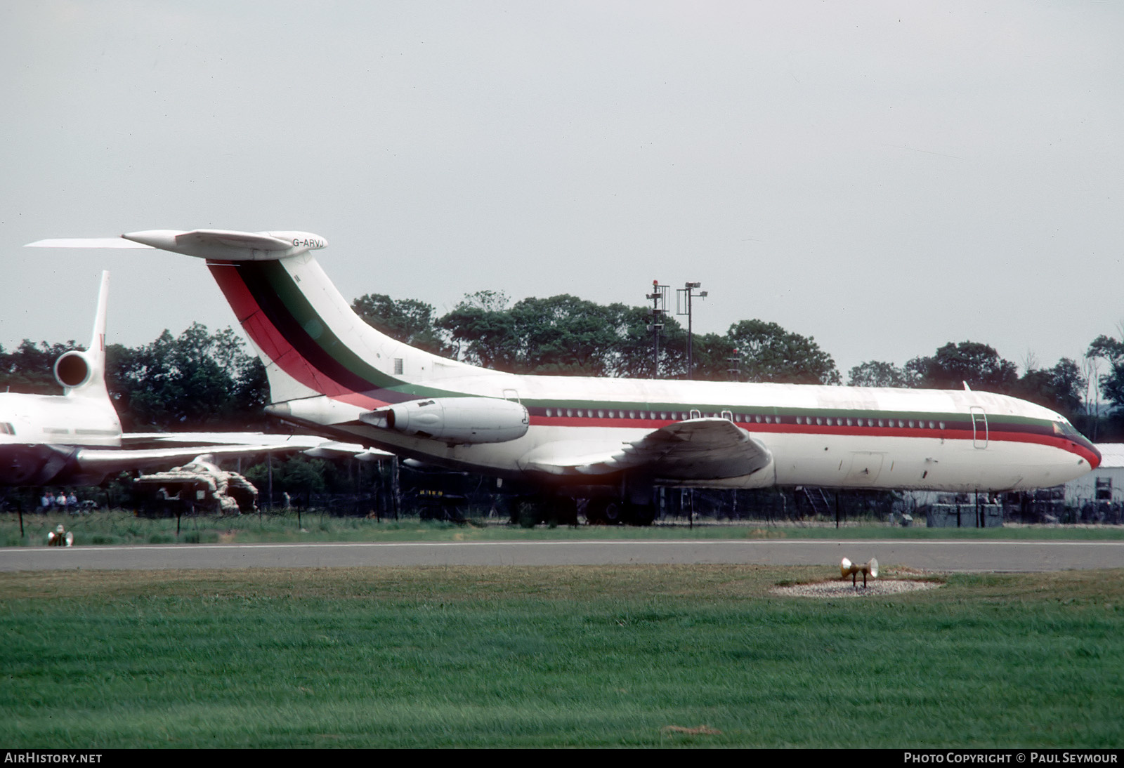 Aircraft Photo of G-ARVJ | Vickers VC10 Srs1101 | Gulf Air | AirHistory.net #464732