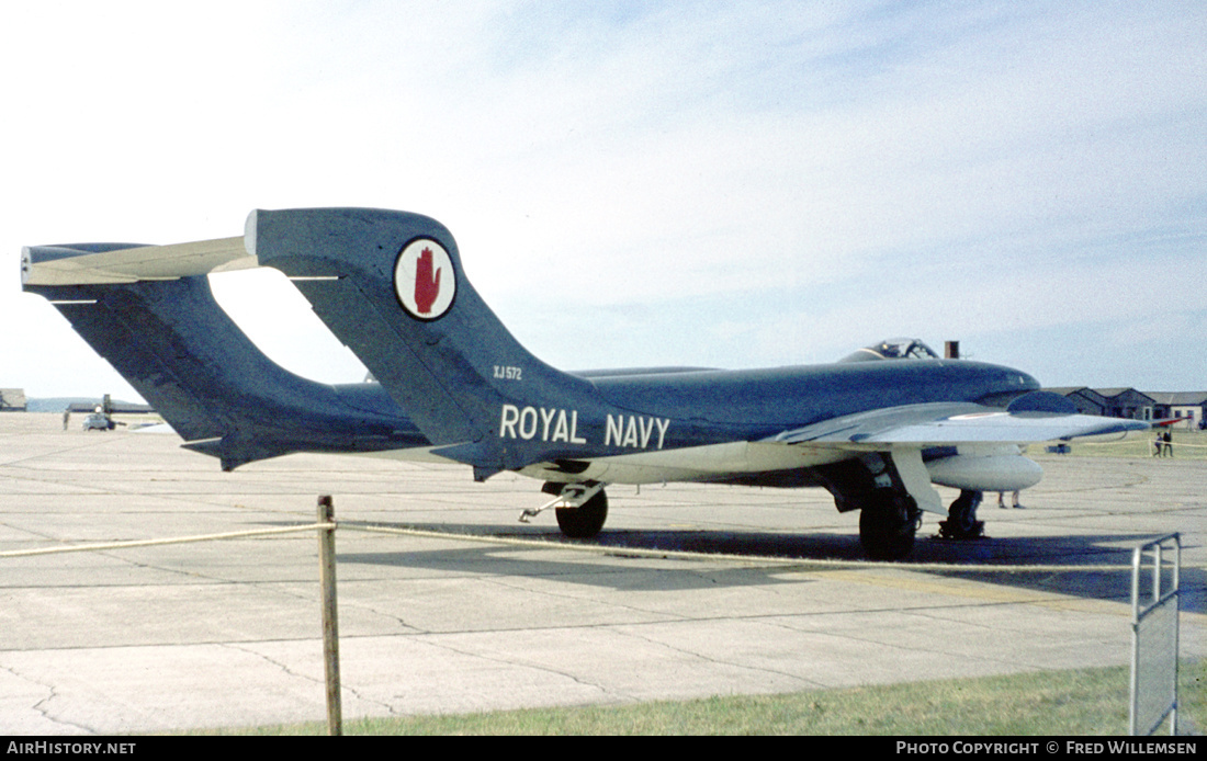 Aircraft Photo of XJ572 | De Havilland D.H. 110 Sea Vixen FAW2 | UK - Navy | AirHistory.net #464744