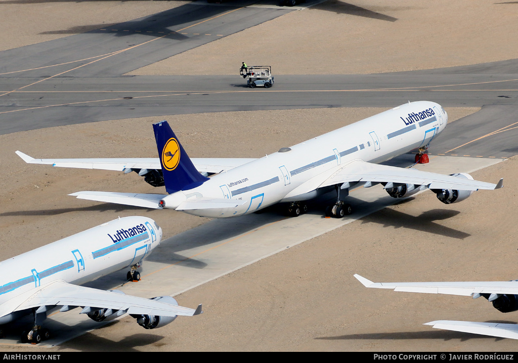 Aircraft Photo of D-AIHU | Airbus A340-642 | Lufthansa | AirHistory.net #464755