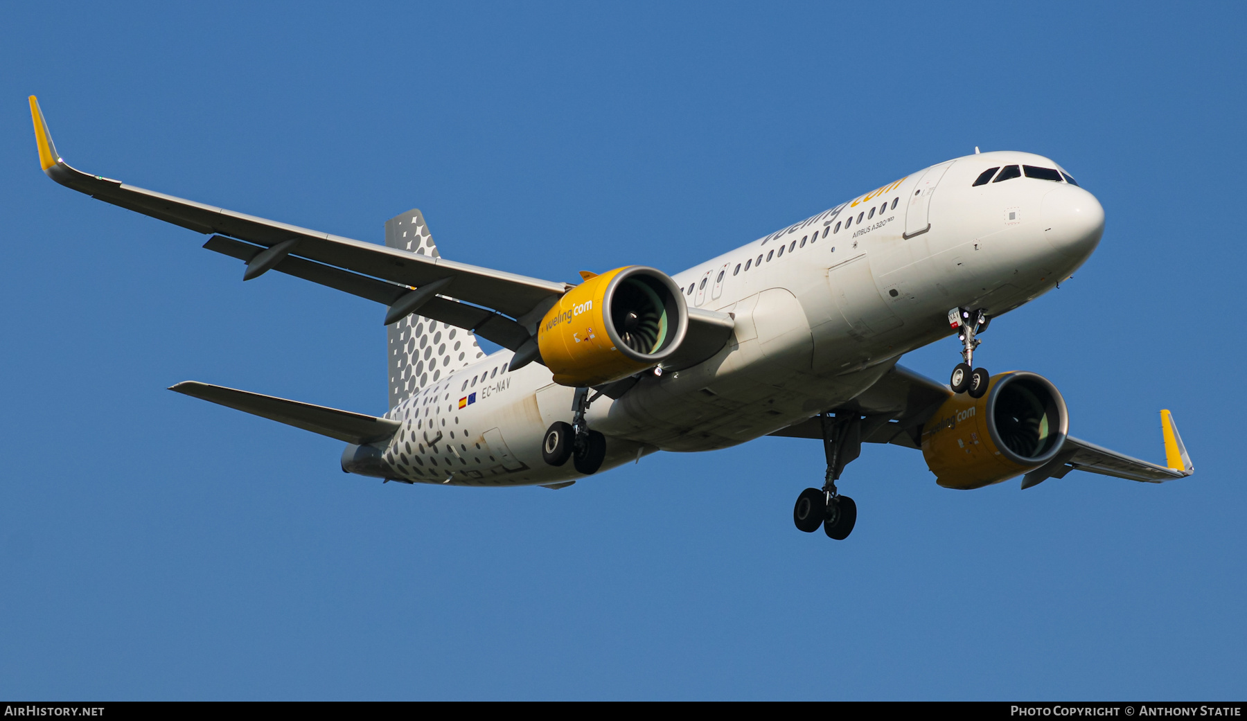 Aircraft Photo of EC-NAV | Airbus A320-271N | Vueling Airlines | AirHistory.net #464946