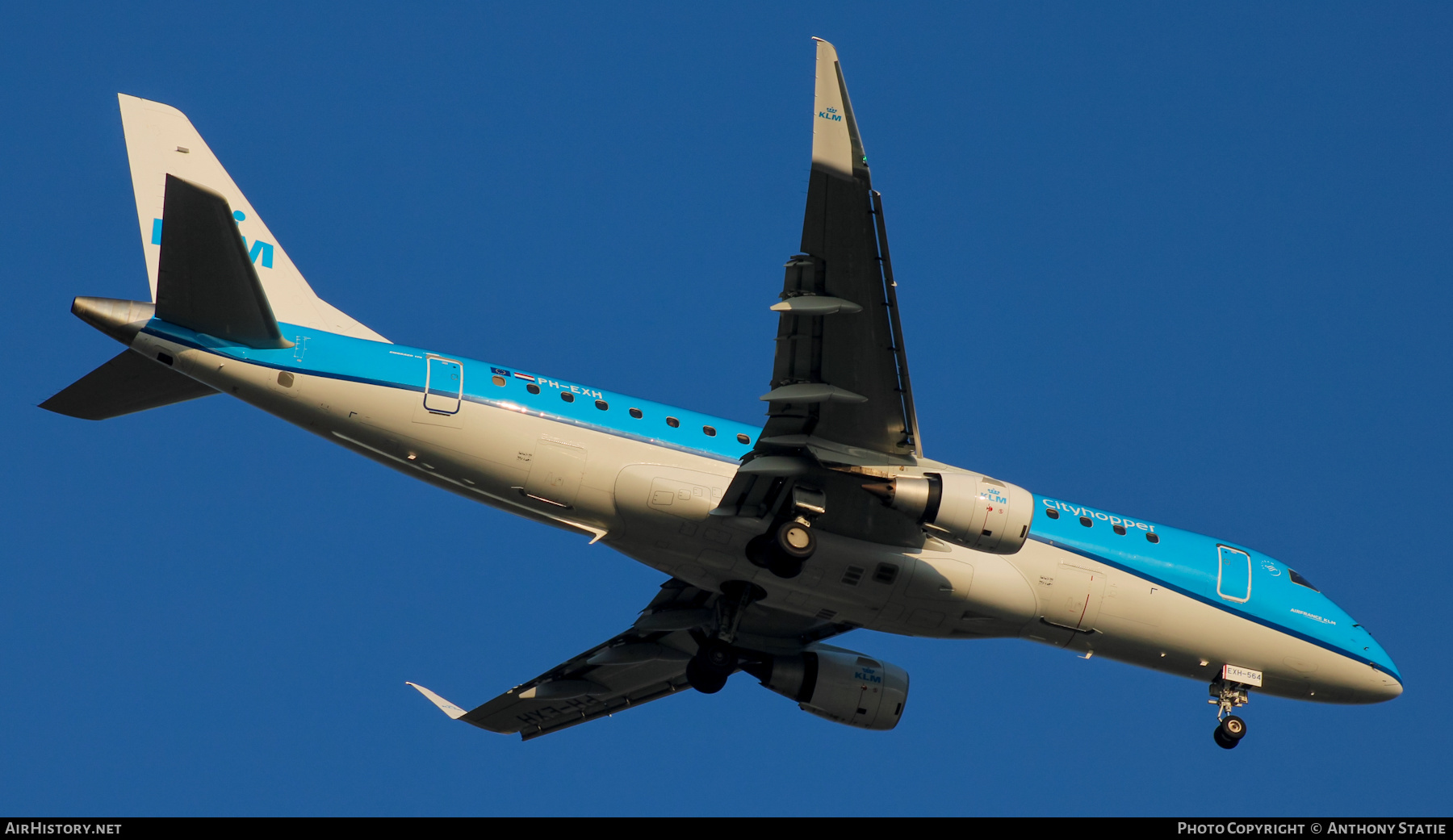 Aircraft Photo of PH-EXH | Embraer 175STD (ERJ-170-200STD) | KLM Cityhopper | AirHistory.net #464998