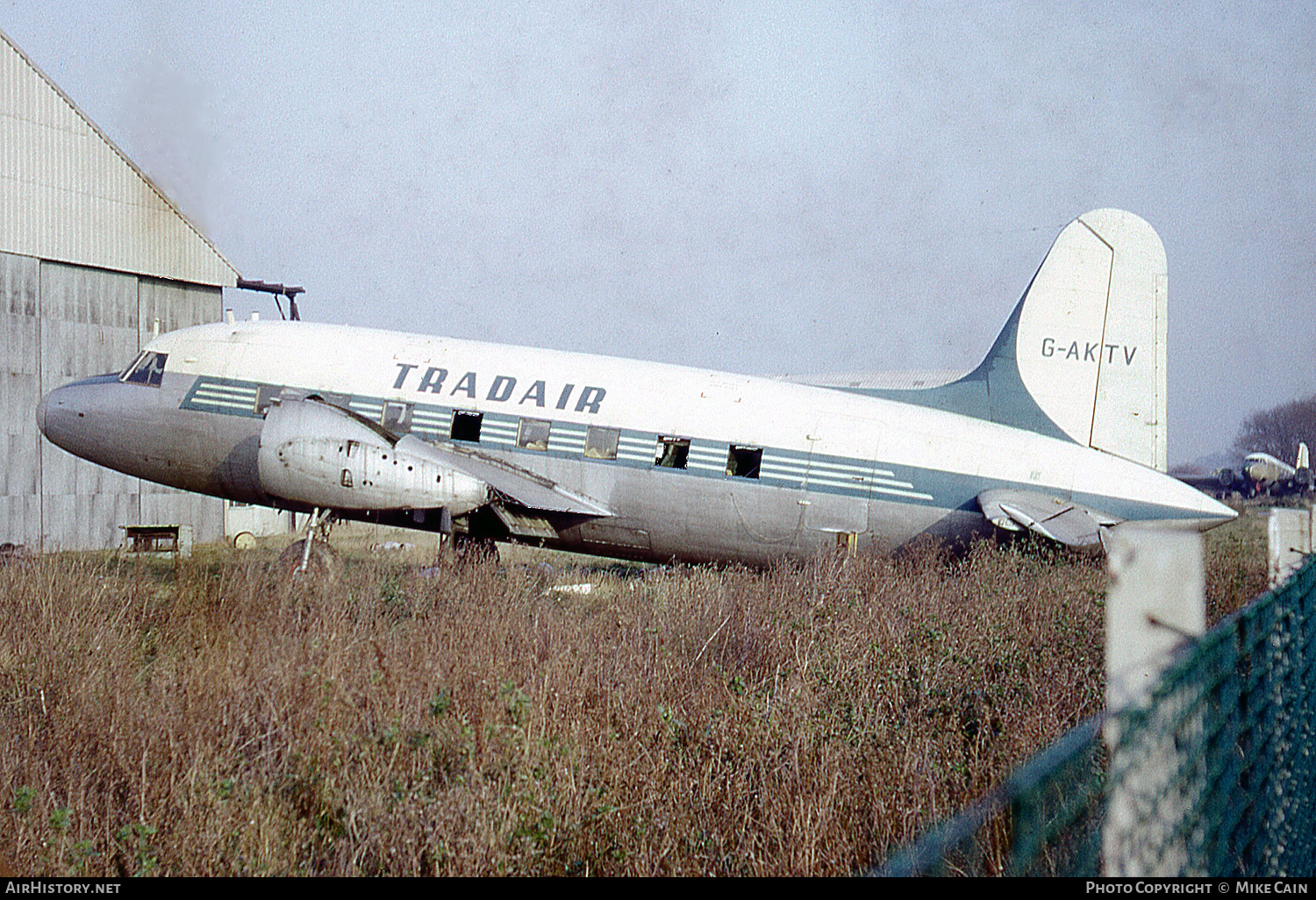 Aircraft Photo of G-AKTV / WZ357 | Vickers 634 Viking 1B | Tradair | AirHistory.net #465004