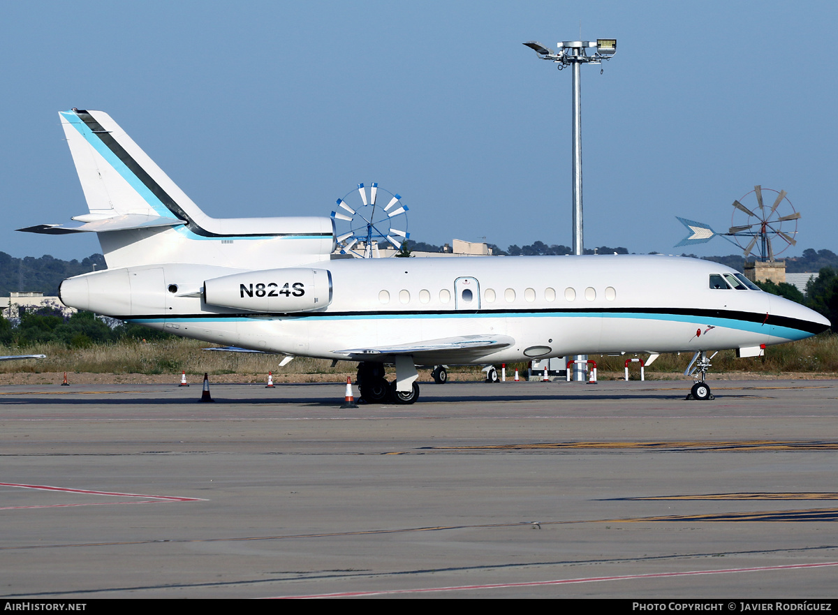 Aircraft Photo of N824S | Dassault Falcon 900B | AirHistory.net #465071
