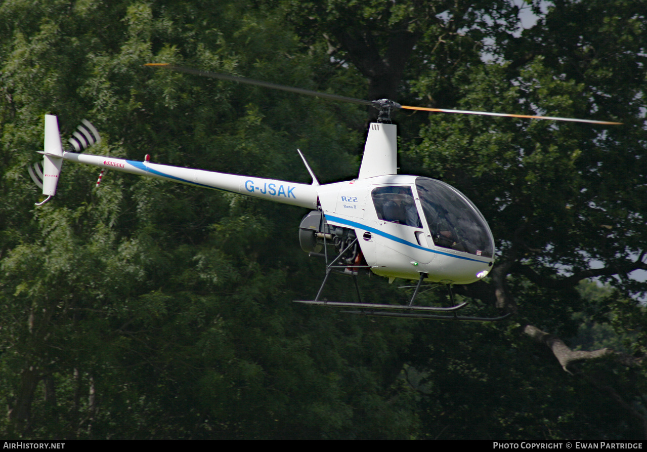 Aircraft Photo of G-JSAK | Robinson R-22 Beta | AirHistory.net #465146