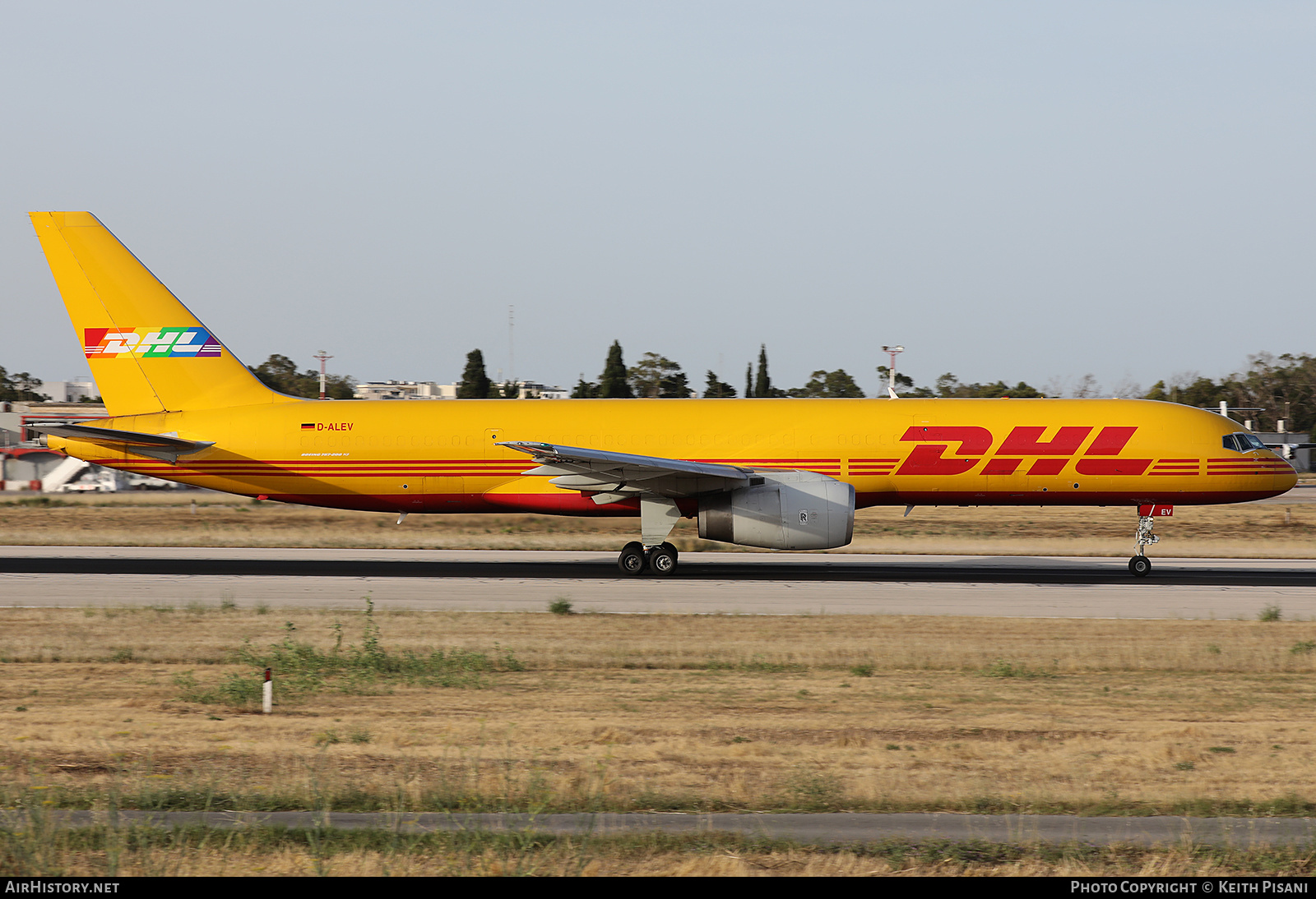 Aircraft Photo of D-ALEV | Boeing 757-28A(PCF) | DHL International | AirHistory.net #465218