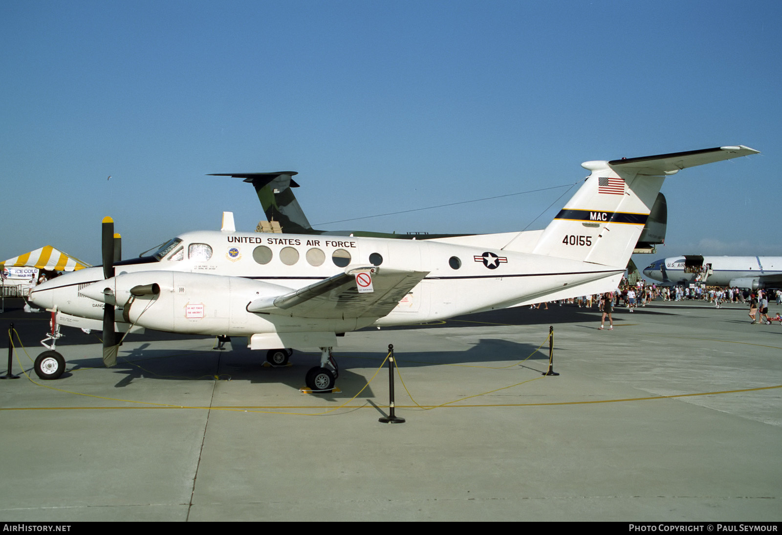 Aircraft Photo of 84-0155 / 40155 | Beech C-12F Huron (B200C) | USA - Air Force | AirHistory.net #465317