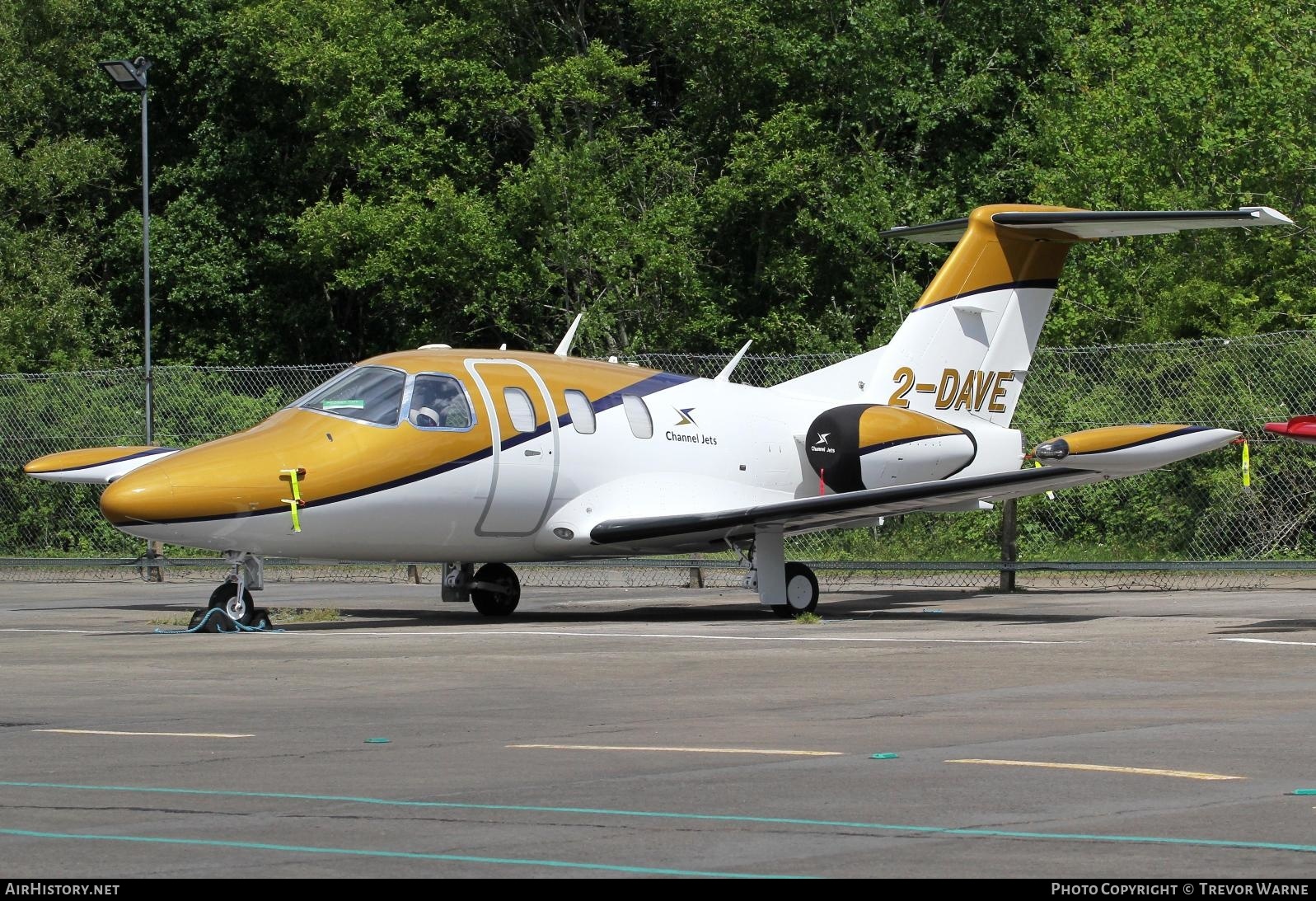 Aircraft Photo of 2-DAVE | Eclipse 500 (EA500) | Channel Jets | AirHistory.net #465366