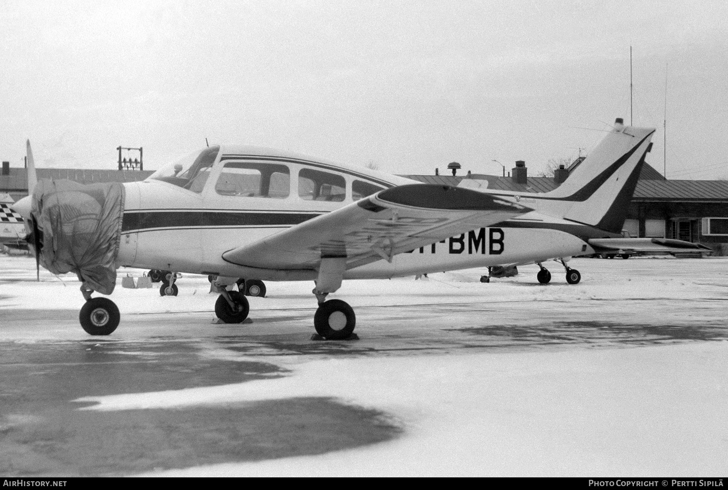 Aircraft Photo of OH-BMB | Beech A23 Musketeer II | AirHistory.net #465384