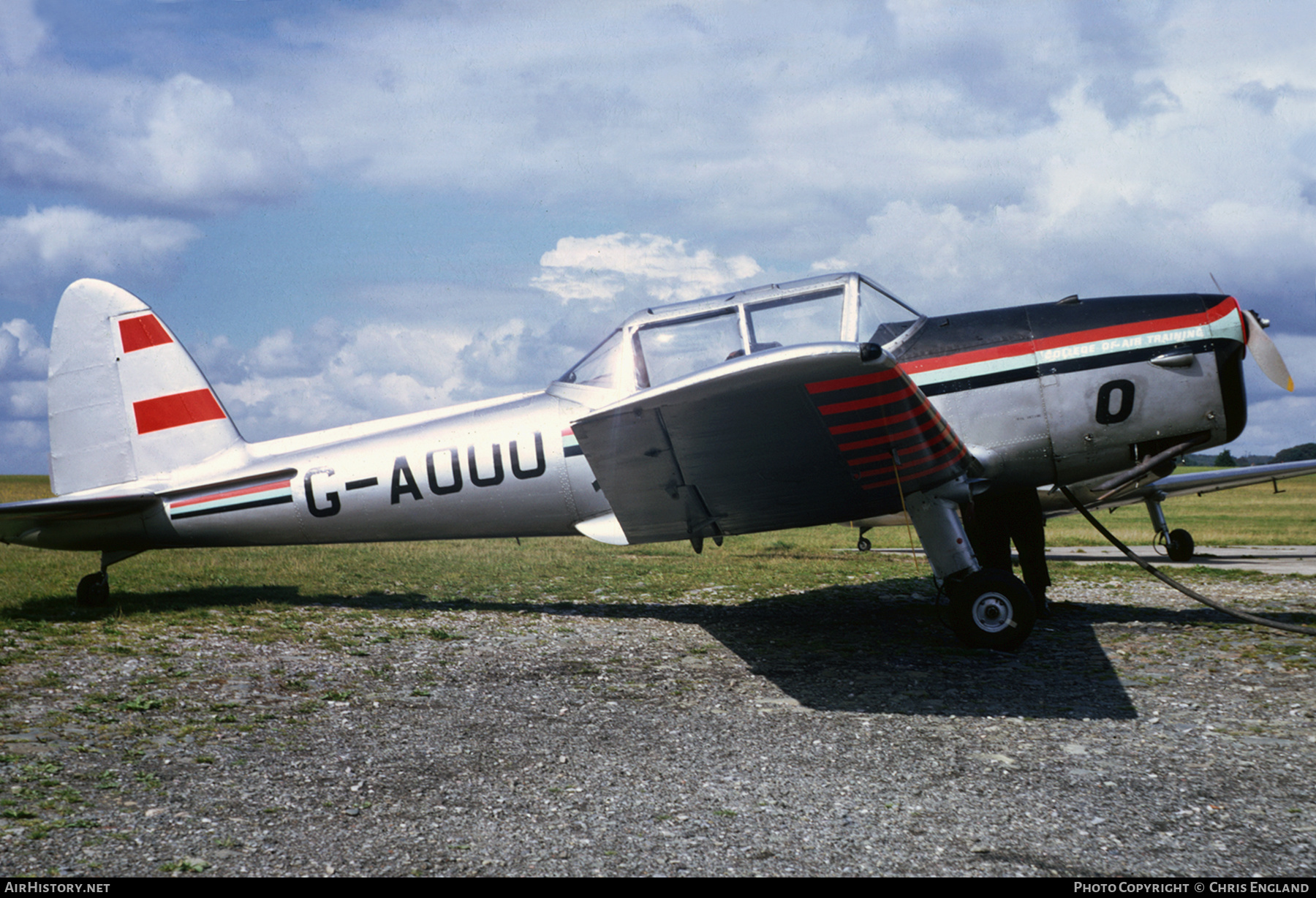 Aircraft Photo of G-AOUO | De Havilland Canada DHC-1 Chipmunk Mk22 | AirHistory.net #465442