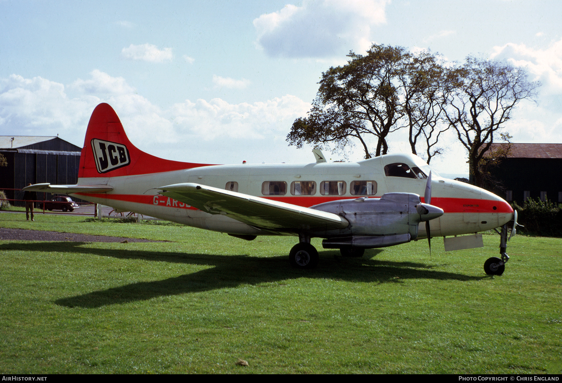 Aircraft Photo of G-ARJB | De Havilland D.H. 104 Dove 8 | JCB - J.C. Bamford Excavators | AirHistory.net #465444