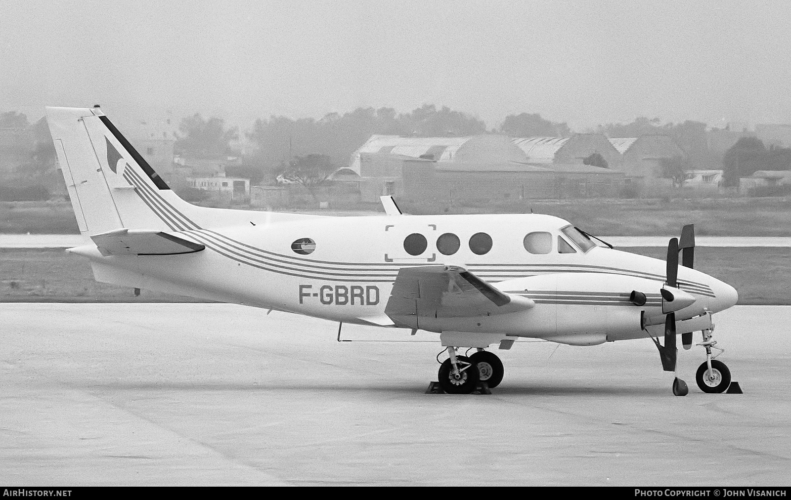 Aircraft Photo of F-GBRD | Beech E90 King Air | AirHistory.net #465458