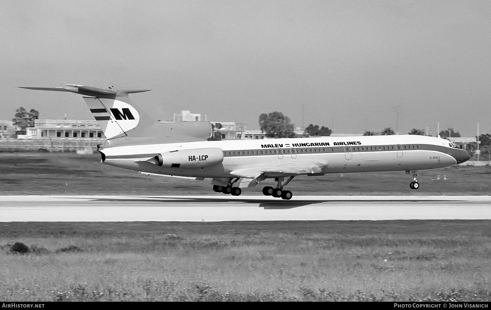 Aircraft Photo of HA-LCP | Tupolev Tu-154B-2 | Malév - Hungarian Airlines | AirHistory.net #465464