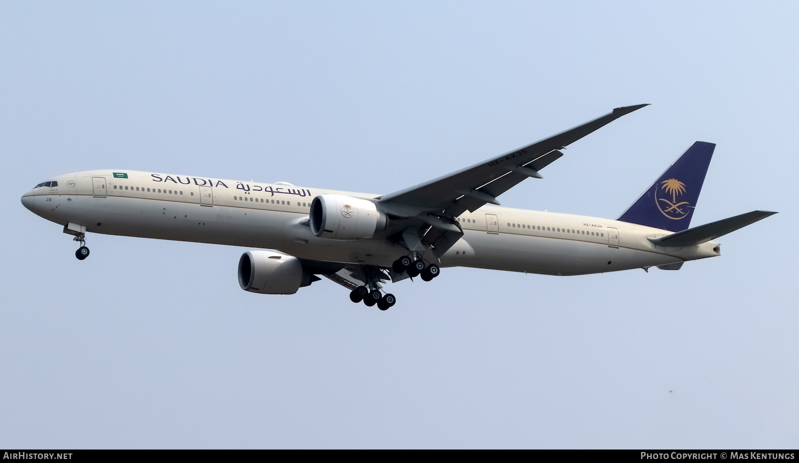 Aircraft Photo of HZ-AK20 | Boeing 777-368/ER | Saudia - Saudi Arabian Airlines | AirHistory.net #465492