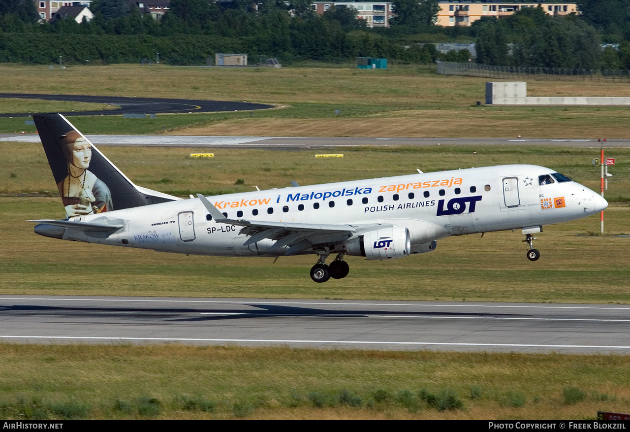 Aircraft Photo of SP-LDC | Embraer 170STD (ERJ-170-100STD) | LOT Polish Airlines - Polskie Linie Lotnicze | AirHistory.net #465647