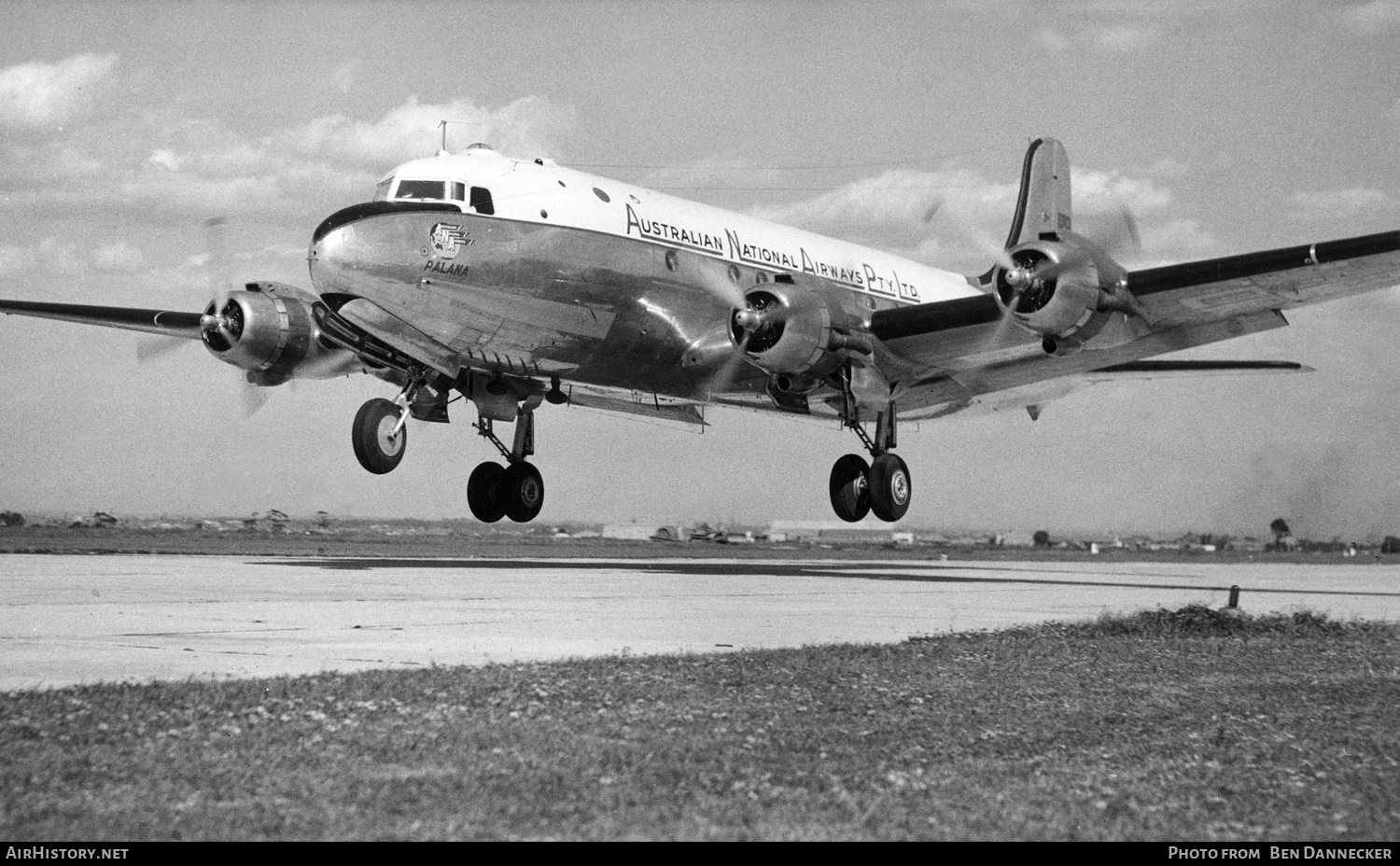 Aircraft Photo of VH-ANG | Douglas DC-4-1009 | Australian National Airways - ANA | AirHistory.net #465669