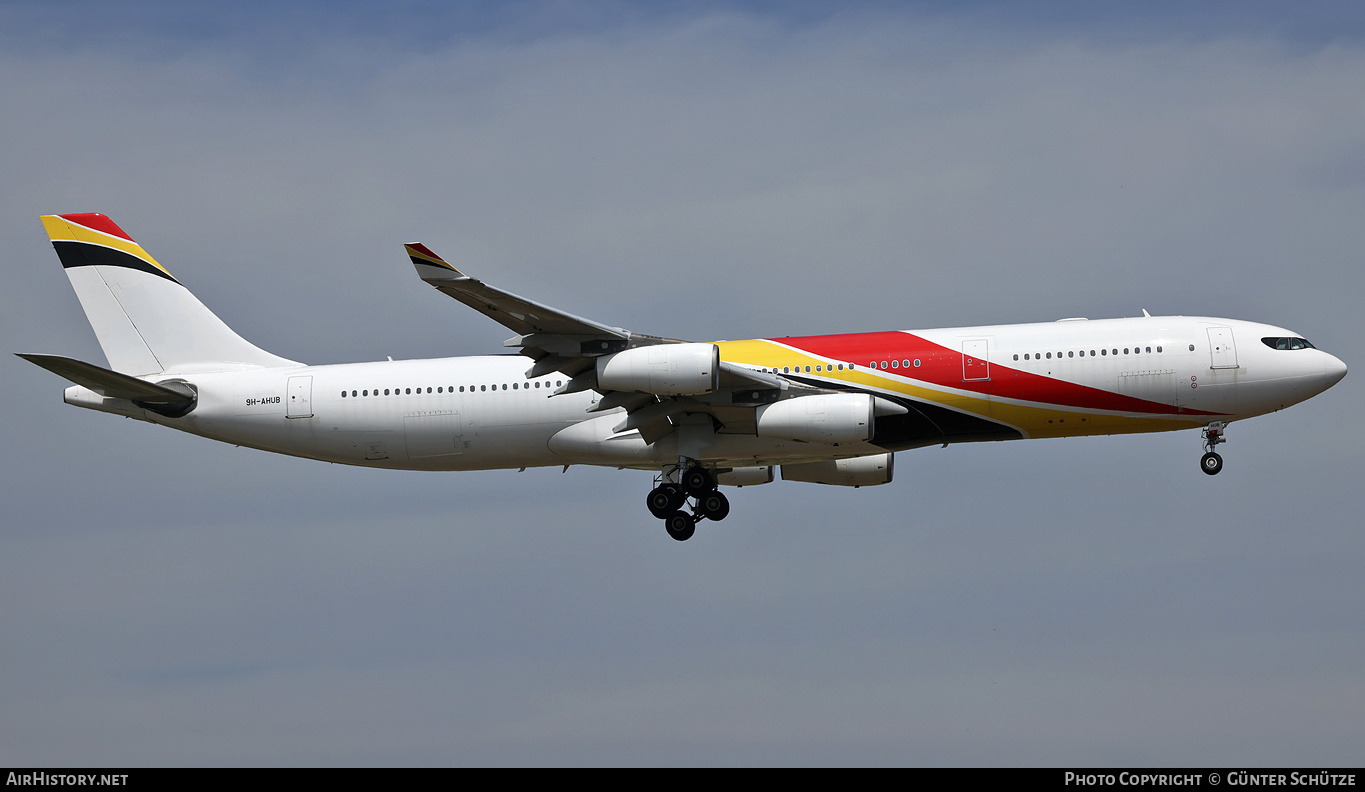 Aircraft Photo of 9H-AHUB | Airbus A340-313E | AirHistory.net #465720