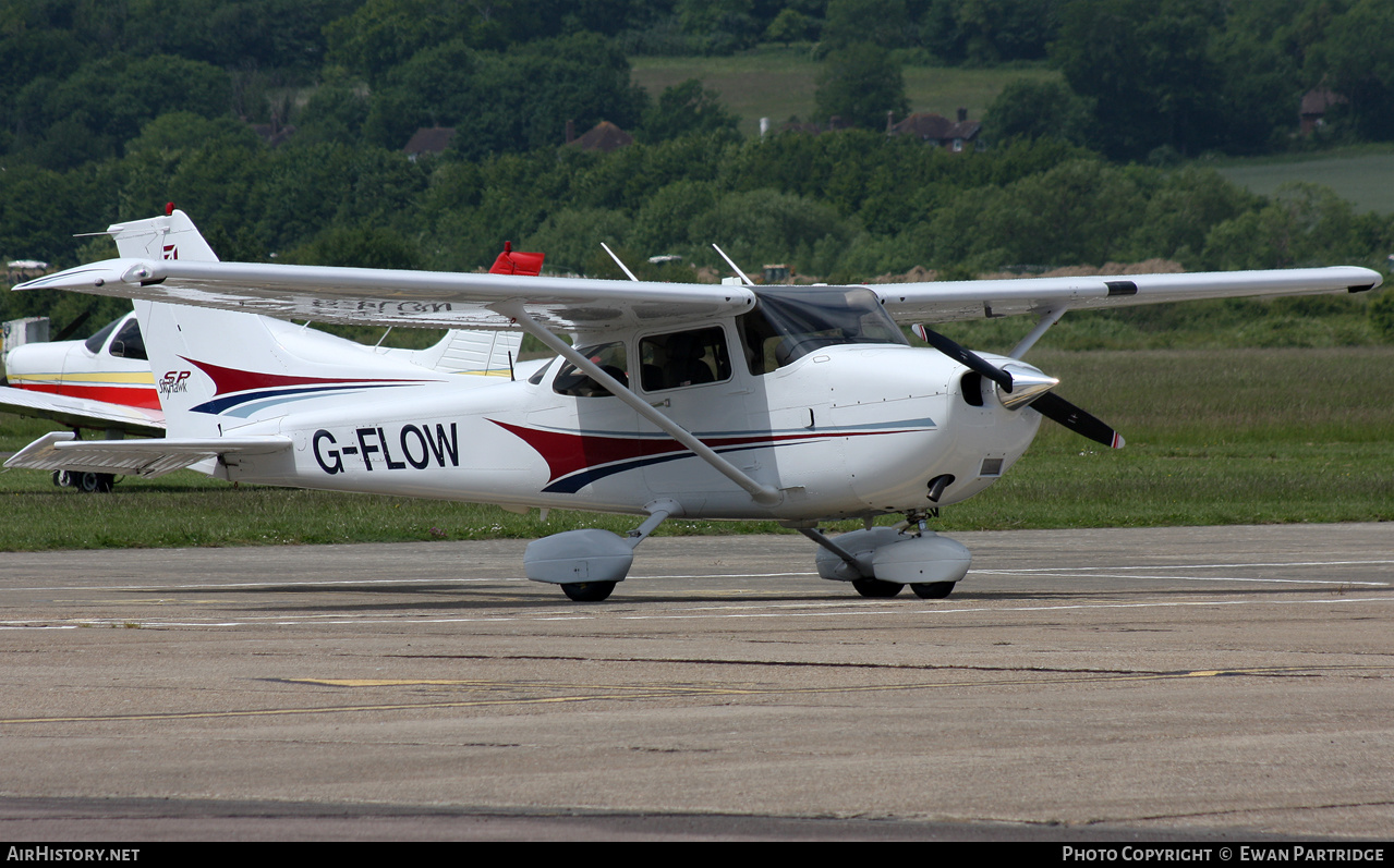 Aircraft Photo of G-FLOW | Cessna 172S Skyhawk | AirHistory.net #465773