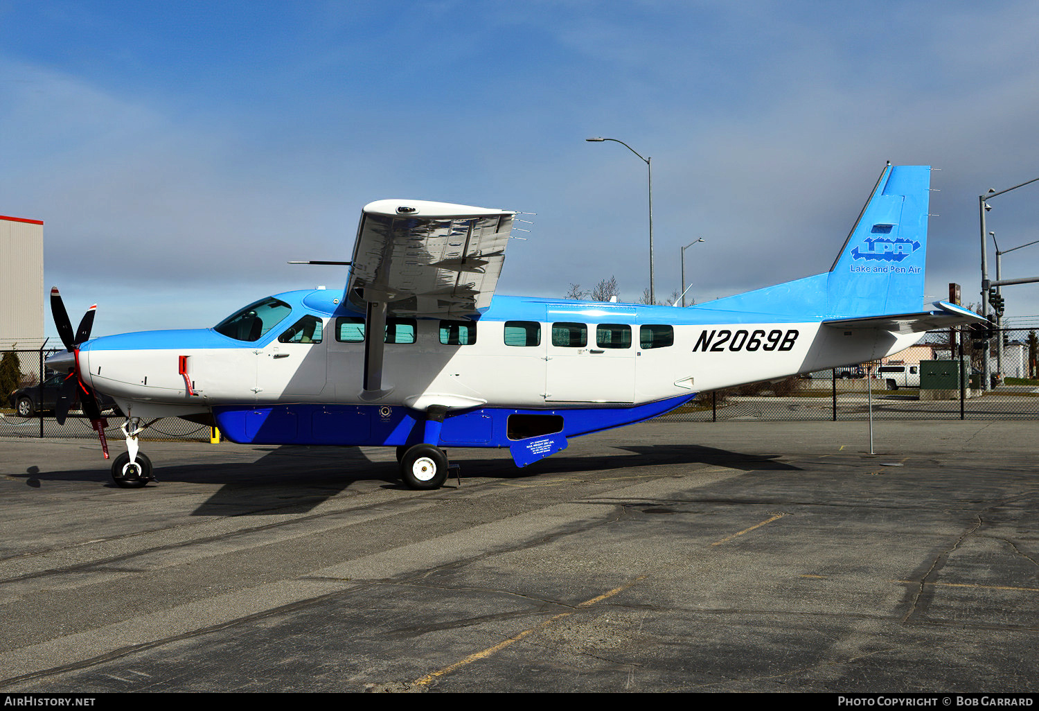 Aircraft Photo of N2069B | Cessna 208B Grand Caravan EX | LPA - Lake & Pen Air | AirHistory.net #465774