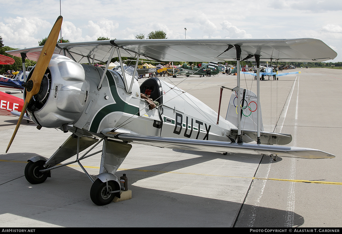 Aircraft Photo of G-BUTX | Bücker Bü 133C/SS-185 Jungmeister | AirHistory.net #465790