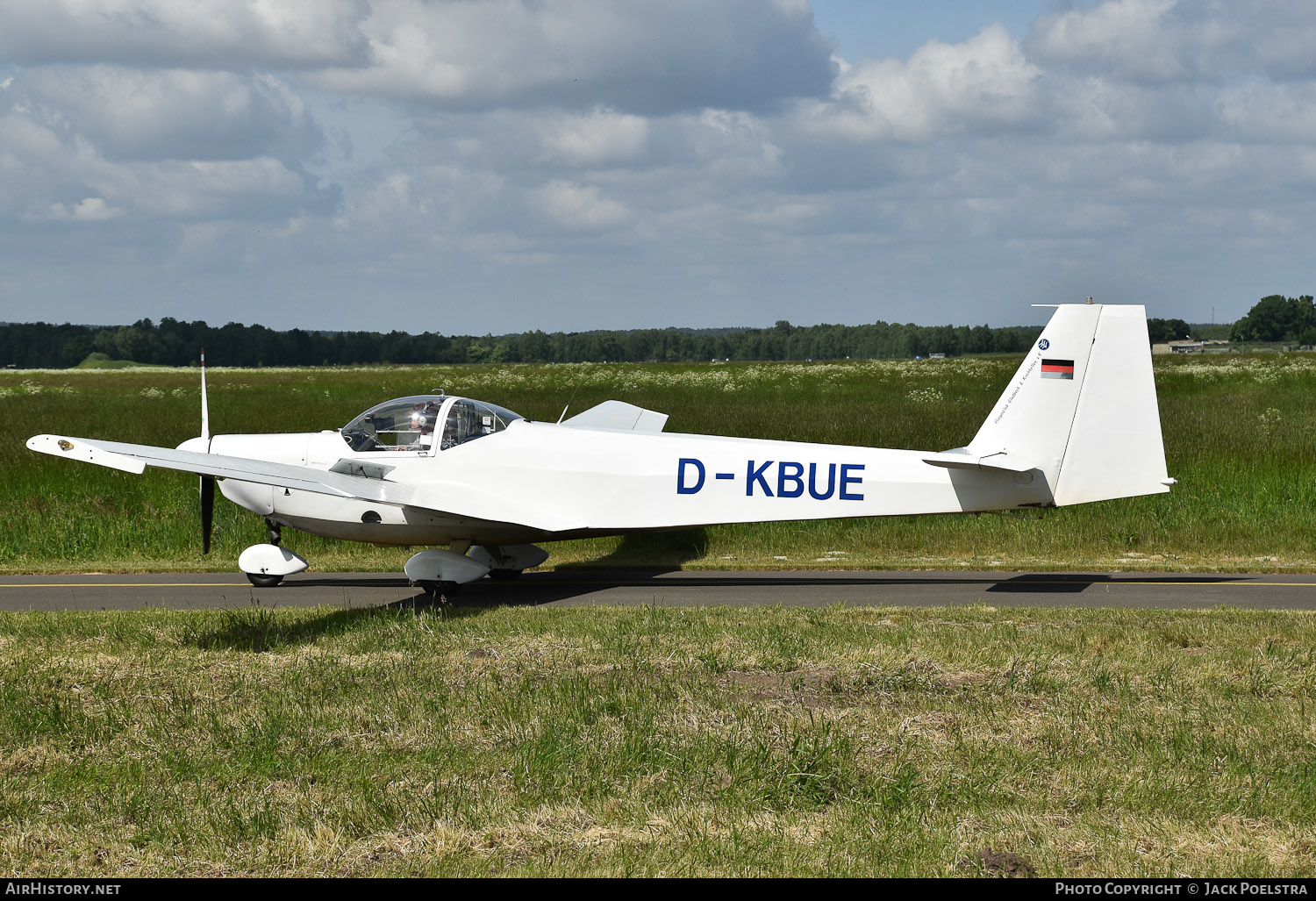 Aircraft Photo of D-KBUE | Scheibe SF-25C Falke | AirHistory.net #465915