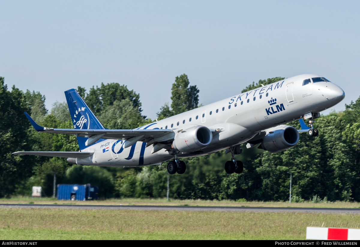 Aircraft Photo of PH-EZX | Embraer 190STD (ERJ-190-100STD) | KLM - Royal Dutch Airlines | AirHistory.net #466021