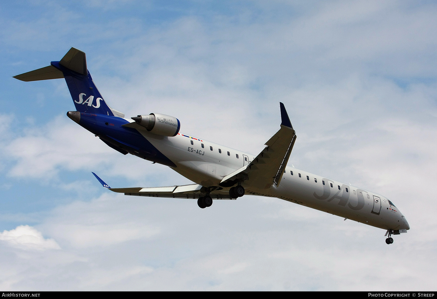 Aircraft Photo of ES-ACJ | Bombardier CRJ-900LR (CL-600-2D24) | Scandinavian Airlines - SAS | AirHistory.net #466025