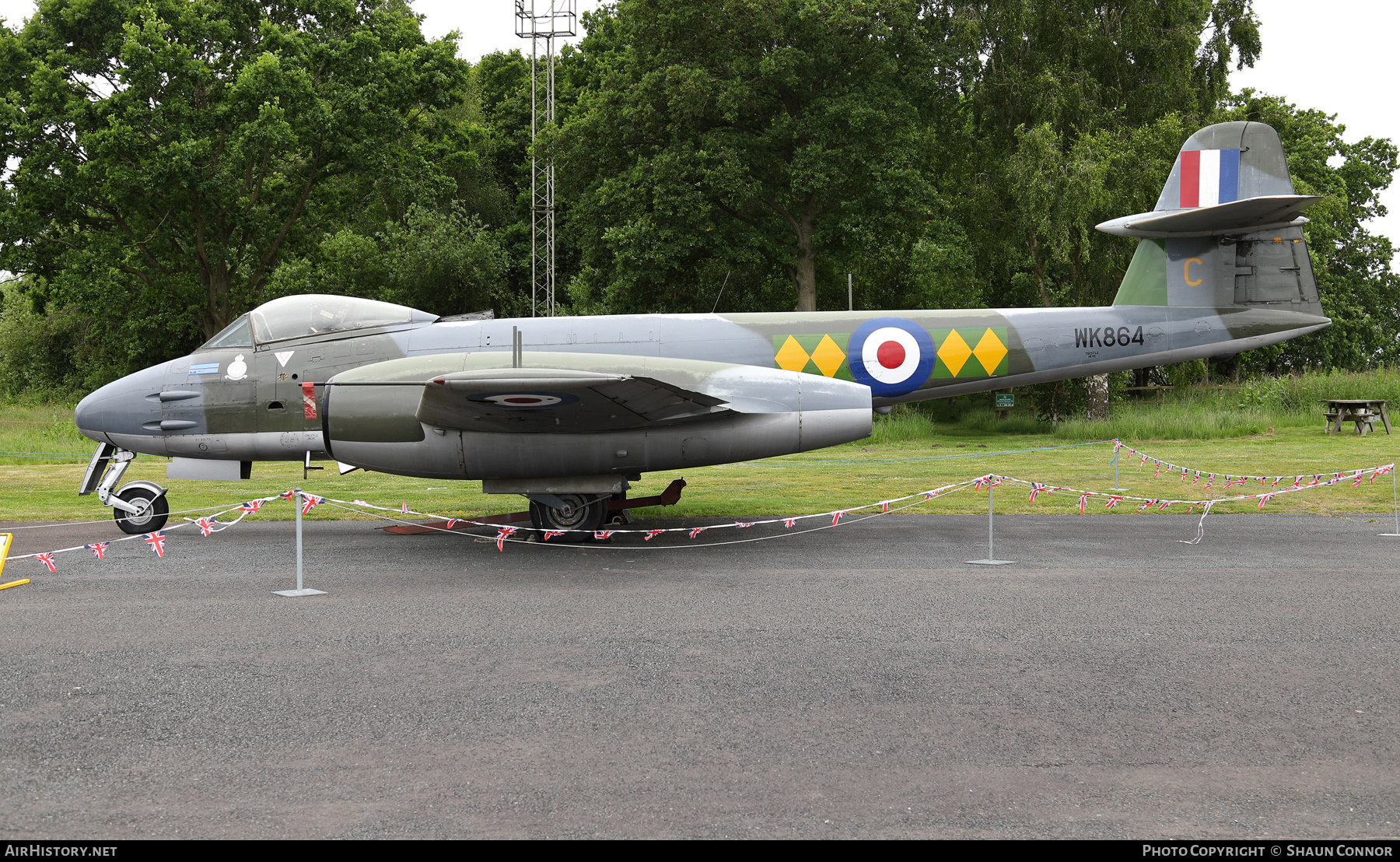 Aircraft Photo of WK864 | Gloster Meteor F8 | UK - Air Force | AirHistory.net #466167