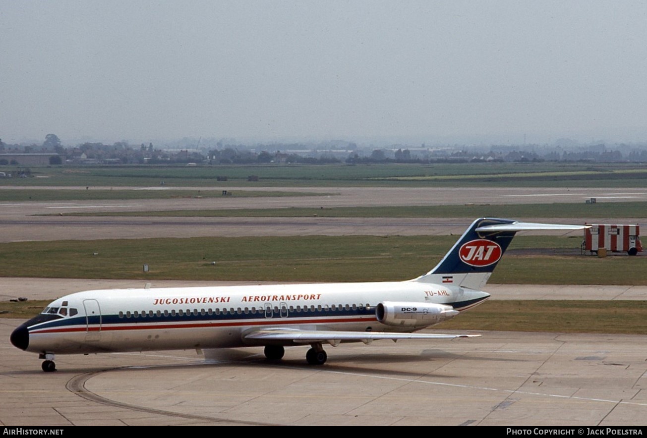 Aircraft Photo of YU-AHL | McDonnell Douglas DC-9-32 | JAT Yugoslav Airlines - Jugoslovenski Aerotransport | AirHistory.net #466418